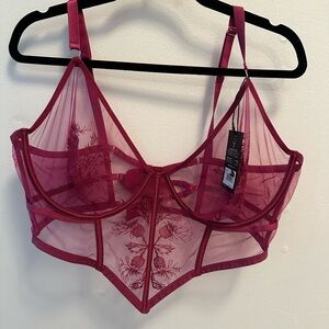 Thistle inspire red underwire bra 2X with floral design